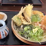 大地のうどん - 料理写真: