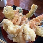 三日月庵 - 蓋を取るとこんな感じ