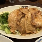 アカシア - 豚ロースのオイル焼き