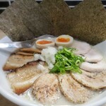 トリスタンダード
