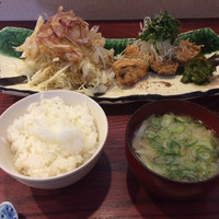 ゆうがた - ゆうがた・本日の魚はぶりの竜田揚げでした。