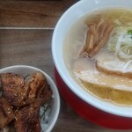 ゐをり - ラーメン、チャーシュー丼、マヨかけほー