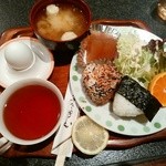 珊瑚礁 - ２月２２日（日曜日）１１時３０分閉店とのこと