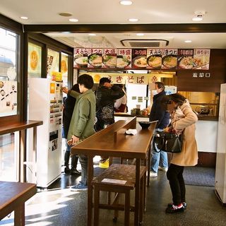 まねきのえきそば_2