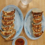 ぎょうざの満洲 - 料理写真: