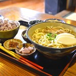 真壁ちなー - 沖縄そば定食