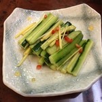 四川DINING 望蜀瀘 - キュウリの味付