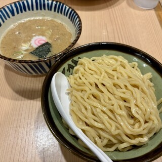 三三七_2