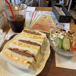 カフェ モグモフ_0