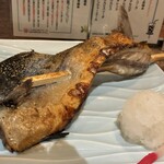 越前鮮魚と炭火焼き 炭と魚 - 棒さばの塩焼
