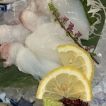 越前鮮魚と炭火焼き 炭と魚 - 水蛸の刺身