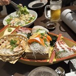 完全個室 海鮮と産地鶏の炭火焼 うお鶏 - 
