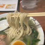 麺創 なな家 - 