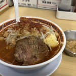 顎で喰らえ - 料理写真:ミニ辛ラーメン　1,000円