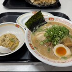 餃子の王将 - 料理写真: