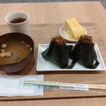 おにぎり家一粒 - 料理写真:おにぎり定食