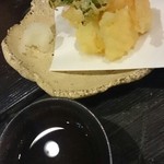 土山人 ほたるまち店 - 小エビのかき揚げ