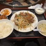 친탄탄 카이힌 마쿠하리 에키마에점 - 