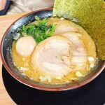横浜家系ラーメン 一門家 - 