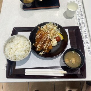 西谷食堂 花ぐるま_1