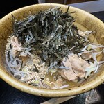 なぜ蕎麦にラー油を入れるのか。 - 