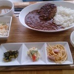 グリーン - ハンバーグカレー800円