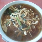 江南春 - 豚肉の細切りラーメン大盛り780円♪