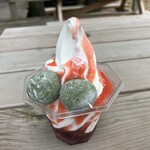 千本松牧場売店 - 料理写真:春もちサンデー