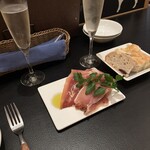 ラ・ブーシェリー・エ・ヴァン 肉屋のワイン食堂 - 