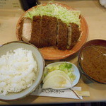 とんかつ鈴本 - ロースかつ定食２１００円