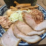 油そば　普通+全部のせ