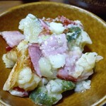 はるせん - ベーコンとズッキーニとポテトのチーズ焼き　250円