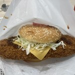 ドムドムハンバーガー - 料理写真:わんぱくメンチカツバーガー