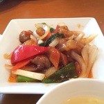 虎包 - 黒酢酢豚定食