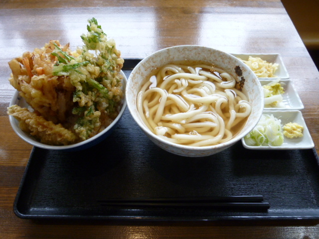 うどん 萩屋>