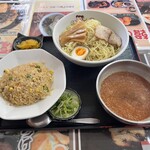 味千ラーメン - 料理写真: