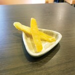 大人 cafe レヨン - サービスで頂いたオレンジピール