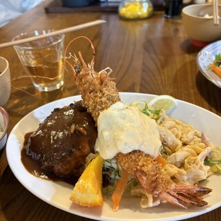 洋食のオーニシ_1