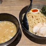 飛翔 - つけ麺大盛り