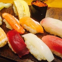 東鮨 新店 - ランチ寿司10貫