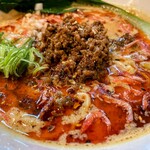 麺屋 湊 - 酸っぱ辛いラー油がそそる