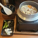 美濃路 - 料理写真:国産鶏五目釜めし(その1)