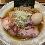 Homemade Ramen 麦苗室町 - 味付玉子地鶏醤油らあめん