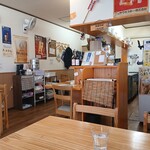めし屋 味孝 - 店内♪