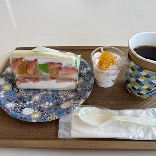 コウジ サンドイッチ_1