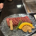 板前焼肉 一牛 - 