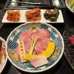 板前焼肉 一牛 - 