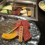 板前焼肉 一牛 - 