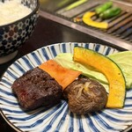 板前焼肉 一牛 - 