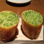 TREES イタリアン アンド バーラウンジ - 